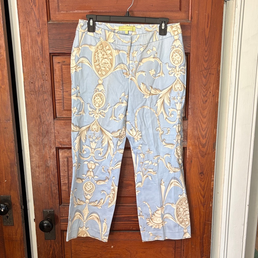 Yuka Resort cropped pants size 6